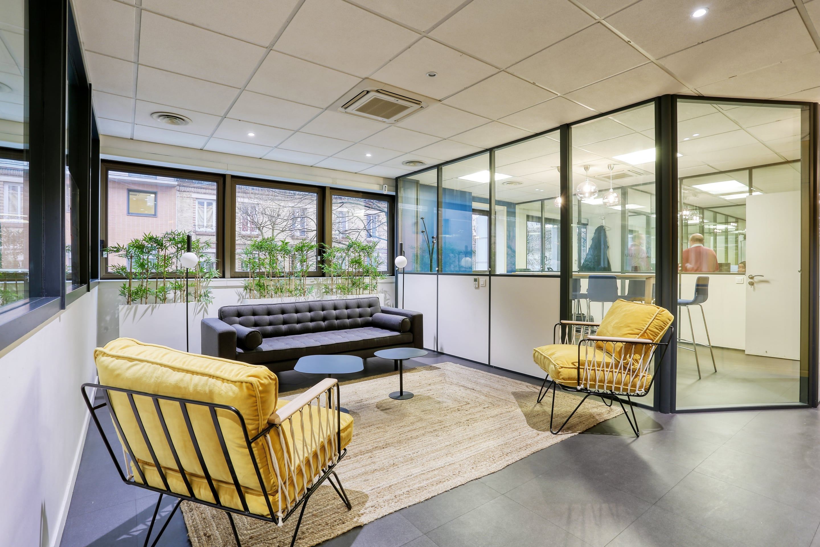Bureaux du cabinet d'audit JLA aménagés par Isospace à La Garenne