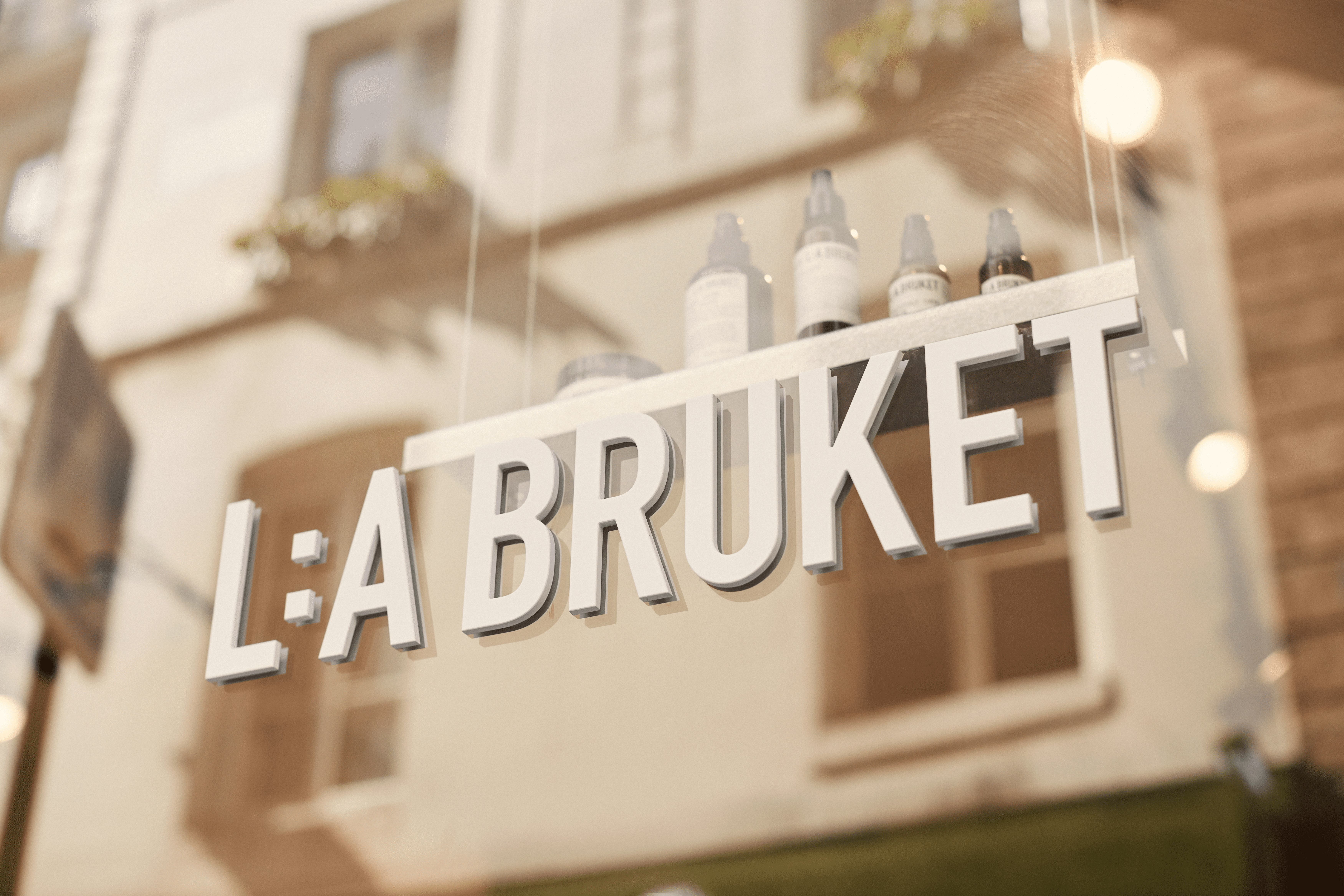 Devanture de la boutique L:A Bruket rue Vieille du Temple