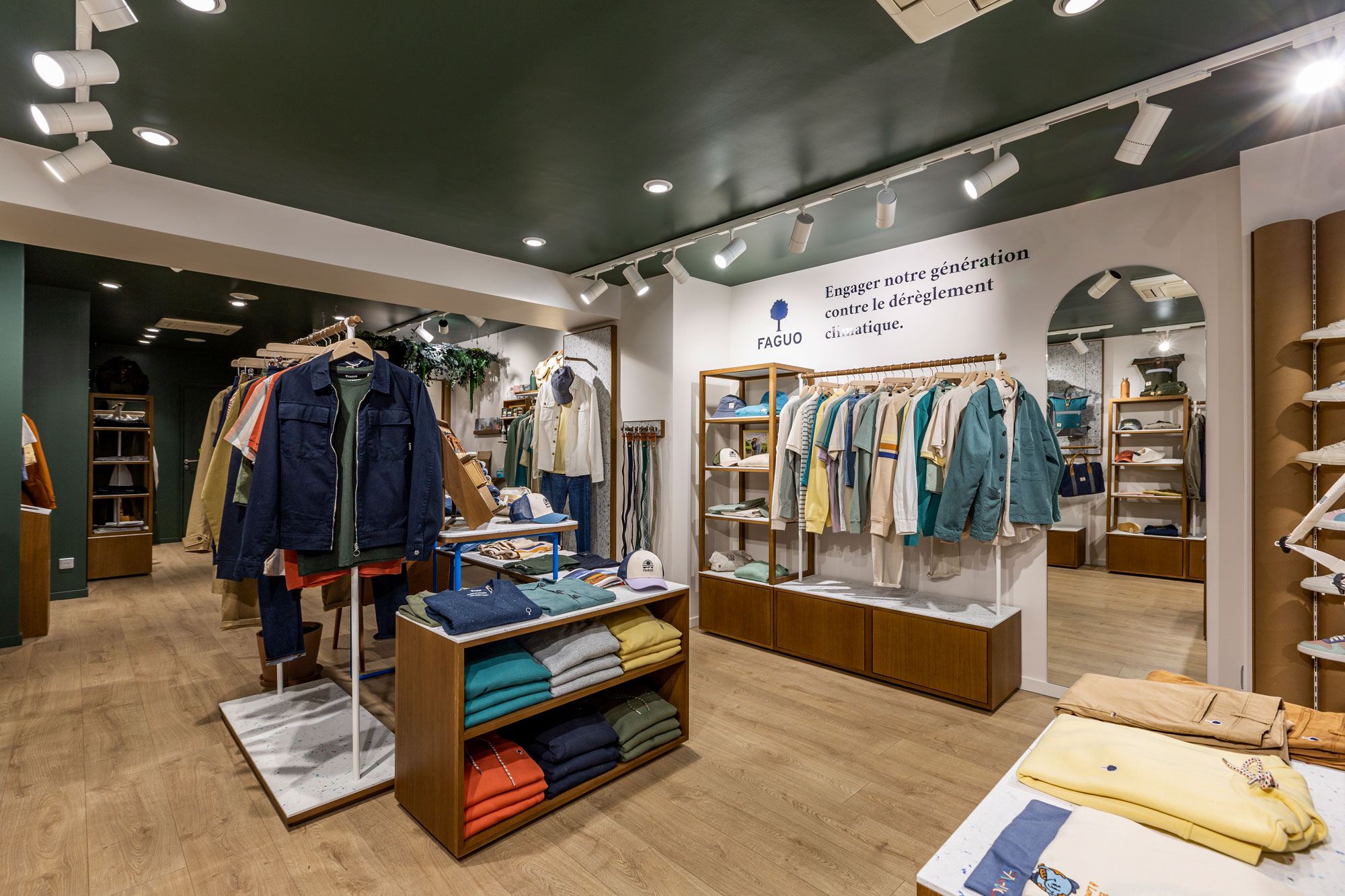 Espace de vente de la boutique Faguo par Isospace