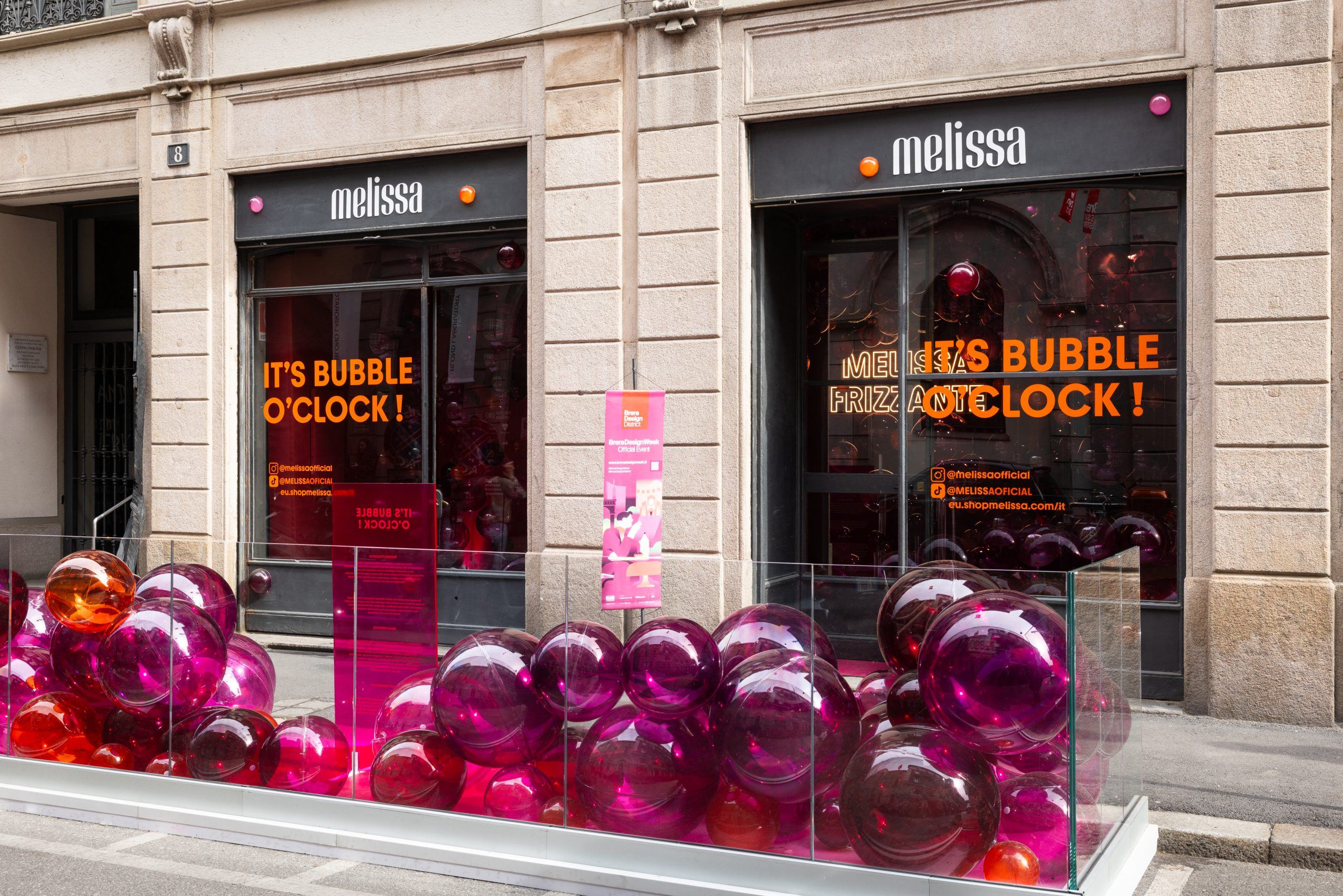Pop-up store Melissa à la Milan Design Week aménagé par Isospace