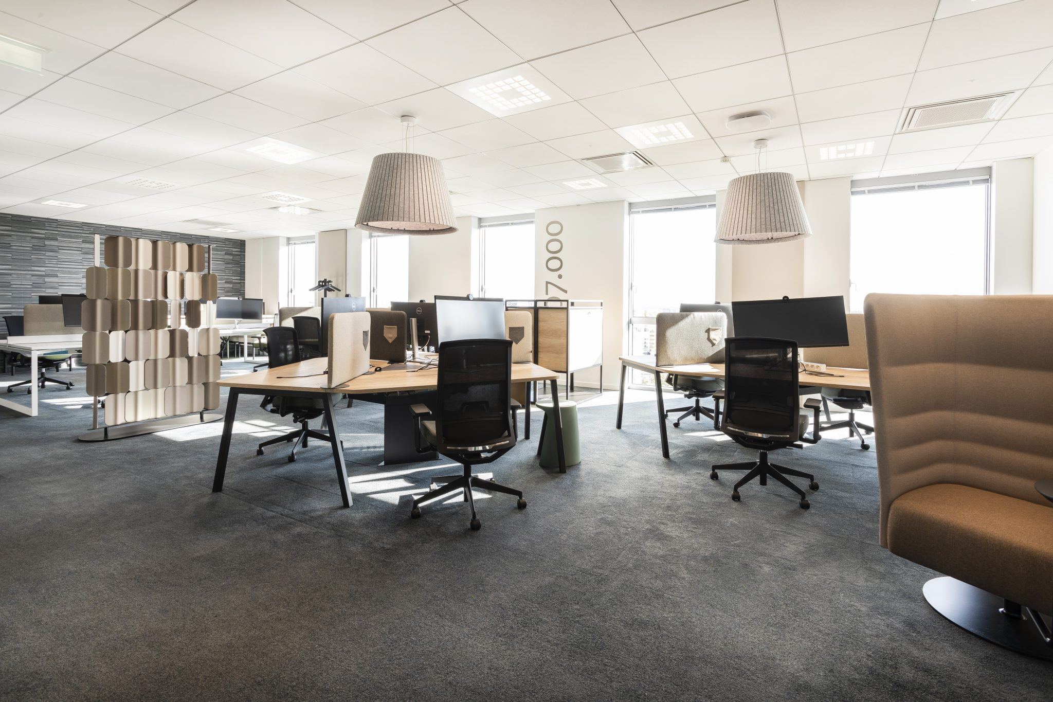 Bureaux du campus LCL de Villejuif rénovés par Isospace