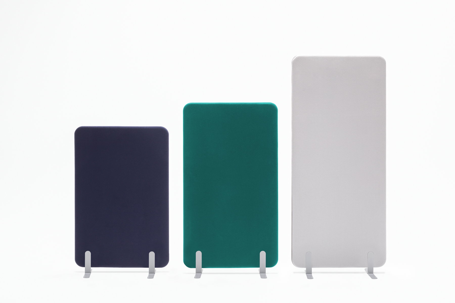 Panneau acoustique sur pied décliné en plusieurs coloris de tissu