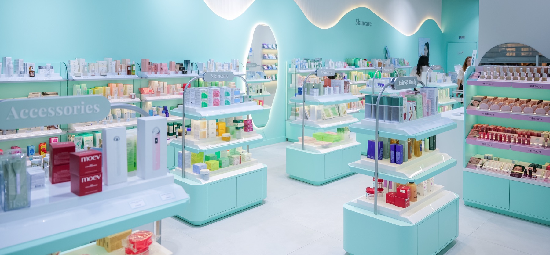 Espace accessoires et soins de la boutique Joo Beauty à Westfield La Part-Dieu