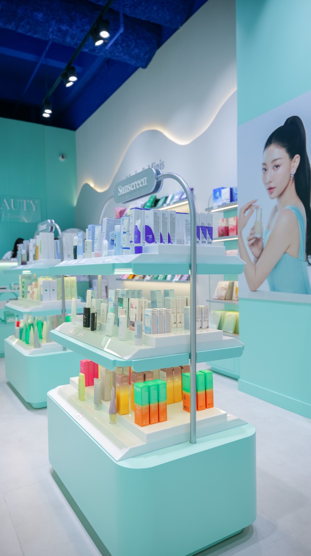Gondole de protection solaire sur mesure, boutique Joo Beauty Lyon